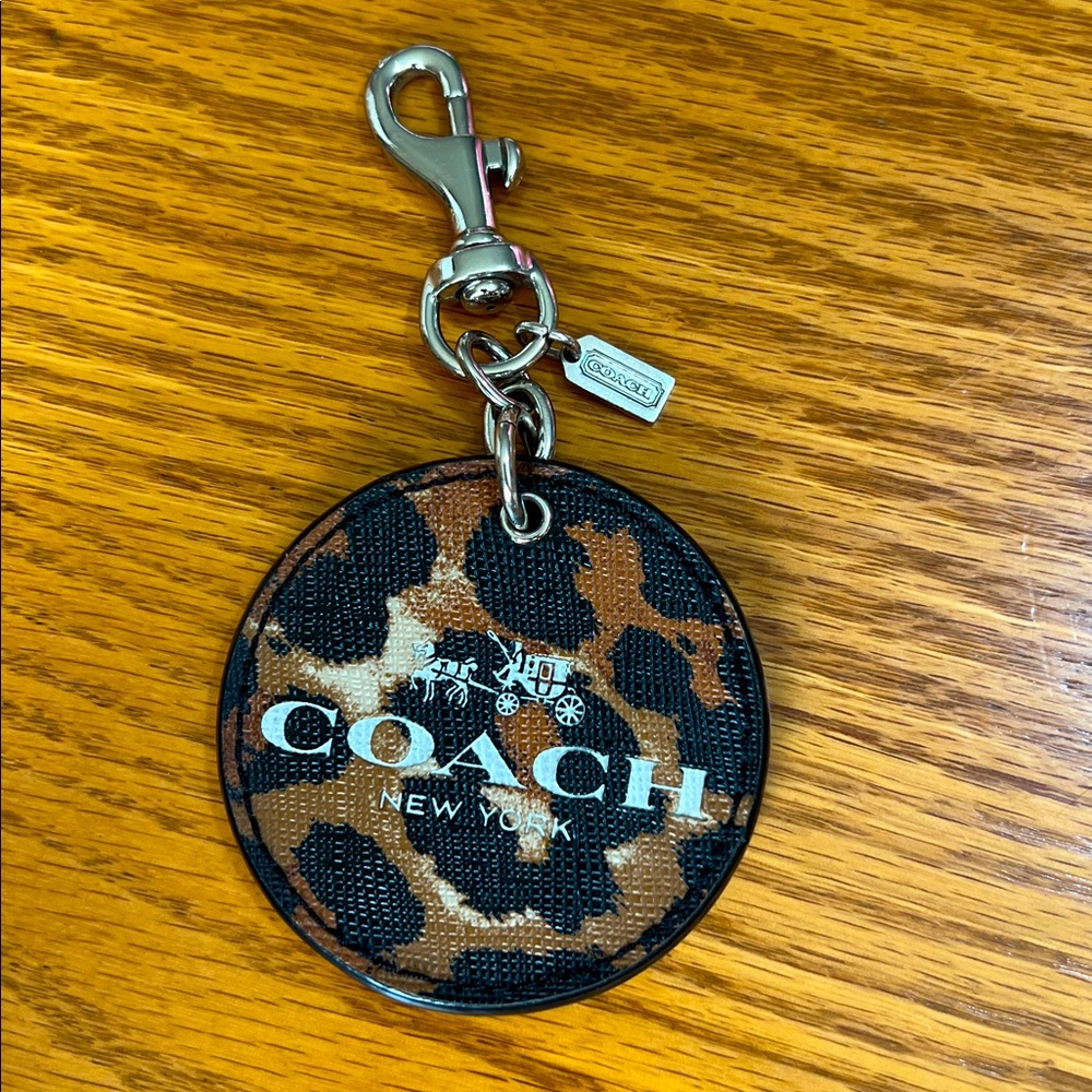 Coach Black & Brown Animal Print Rare Round Key Chain or Bag Charm - Picture 5 of 5